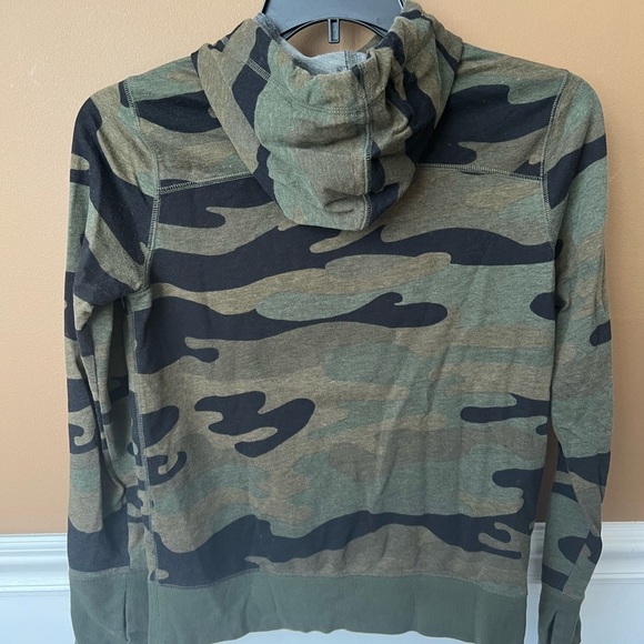 Xersion Women’s Camouflage Full Zip-Up Hoodie Size Small - Picture 4 of 5